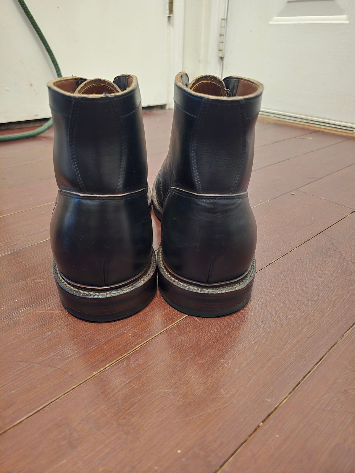 Photo by suplehdog on November 1, 2025 of the Grant Stone Ottawa Boot in Horween Black Chromexcel.