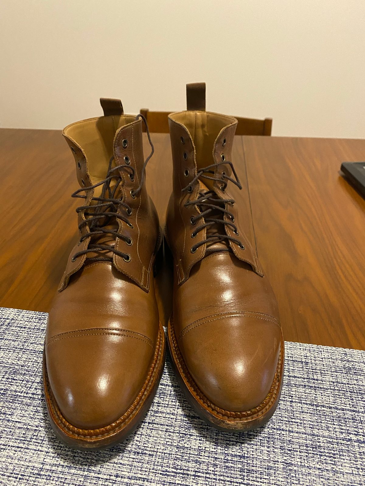 Photo by bootbastard on November 10, 2022 of the Crockett & Jones Coniston in Unlisted Leather.