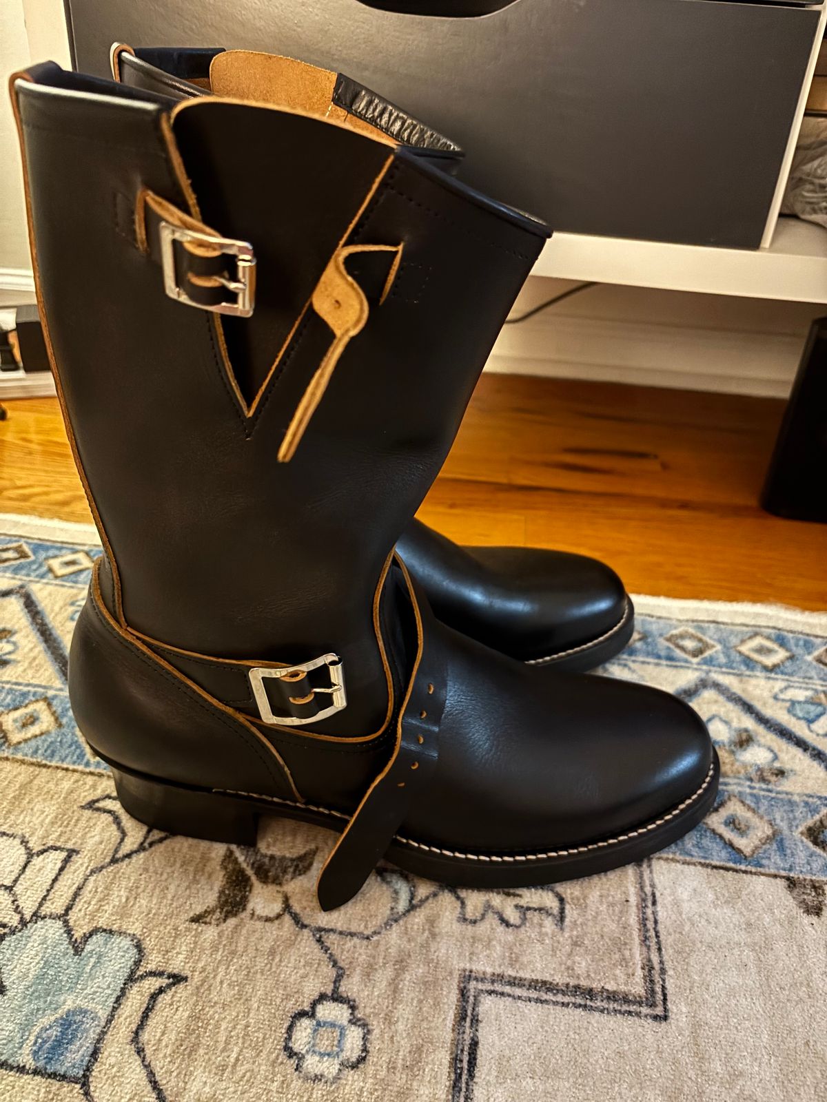 Photo by bootbastard on October 25, 2025 of the Attractions BILTBUCK Lot 269 in Attractions Heavy Weight Kipskin.