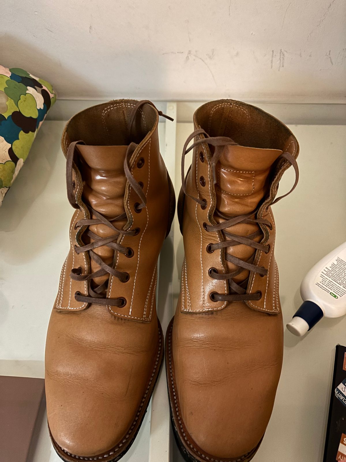 Photo by bootbastard on January 4, 2026 of the Clinch Yeager Boots in Wickett & Craig Buck Natural H Latigo.