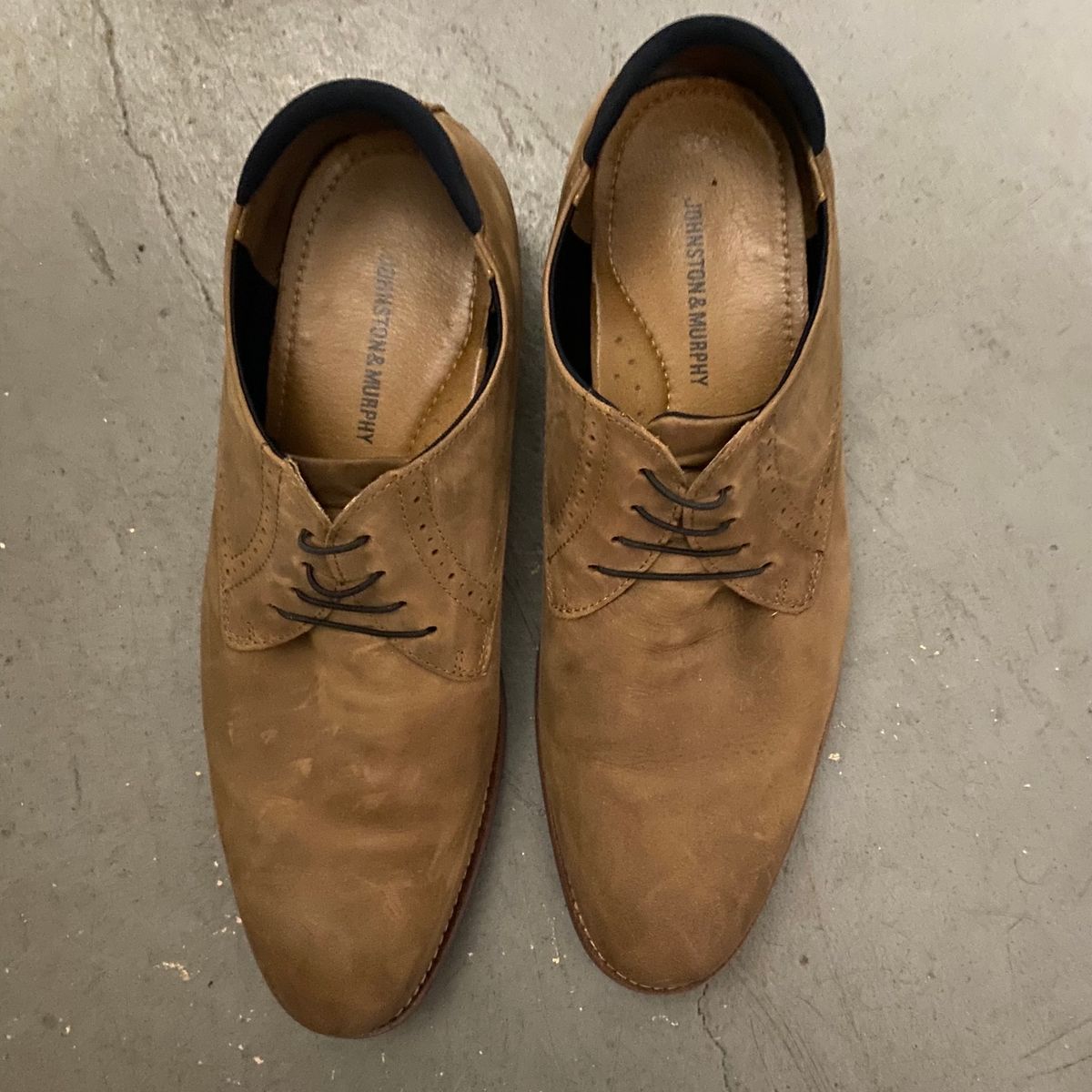 Photo by leocurrently on January 2, 2024 of the Johnston & Murphy Canton in Unknown Leather.
