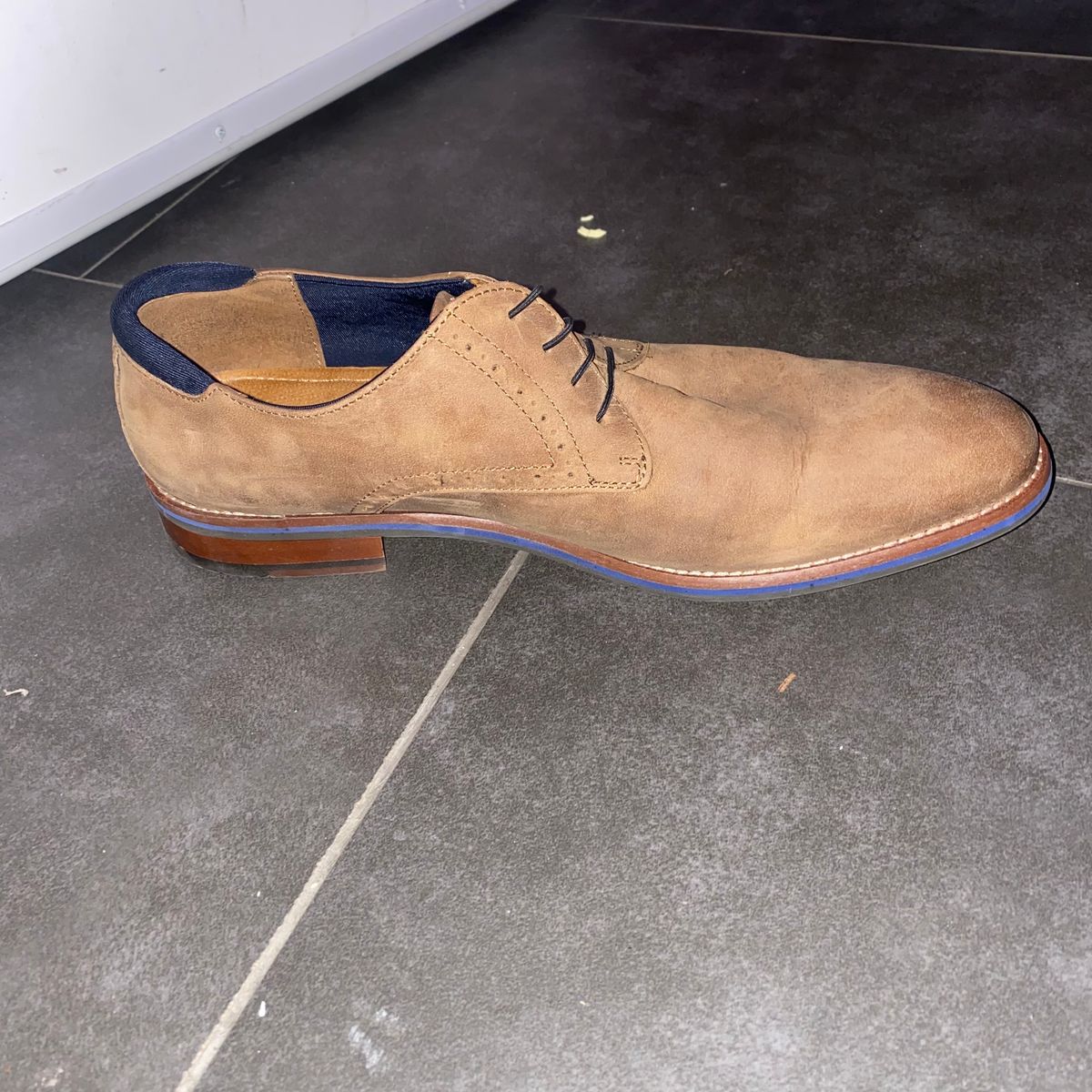 Photo by leocurrently on February 1, 2024 of the Johnston & Murphy Canton in Unknown Leather.