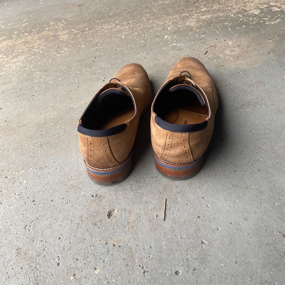Photo by leocurrently on April 1, 2024 of the Johnston & Murphy Canton in Unknown Leather.