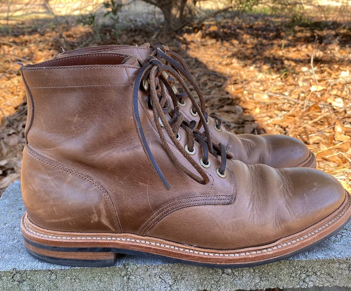 Photo by Esteban on February 4, 2023 of the Grant Stone Diesel Boot in Horween Natural Chromexcel.