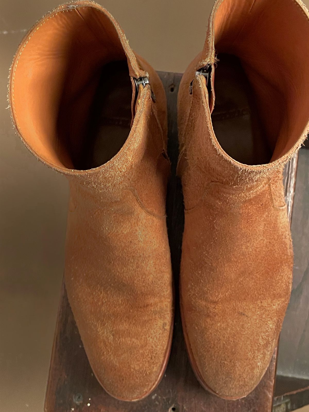Photo by heathenist on November 4, 2023 of the Briselblack The Stride Side Zip Boots in Badalassi Carlo Cognac Minerva.
