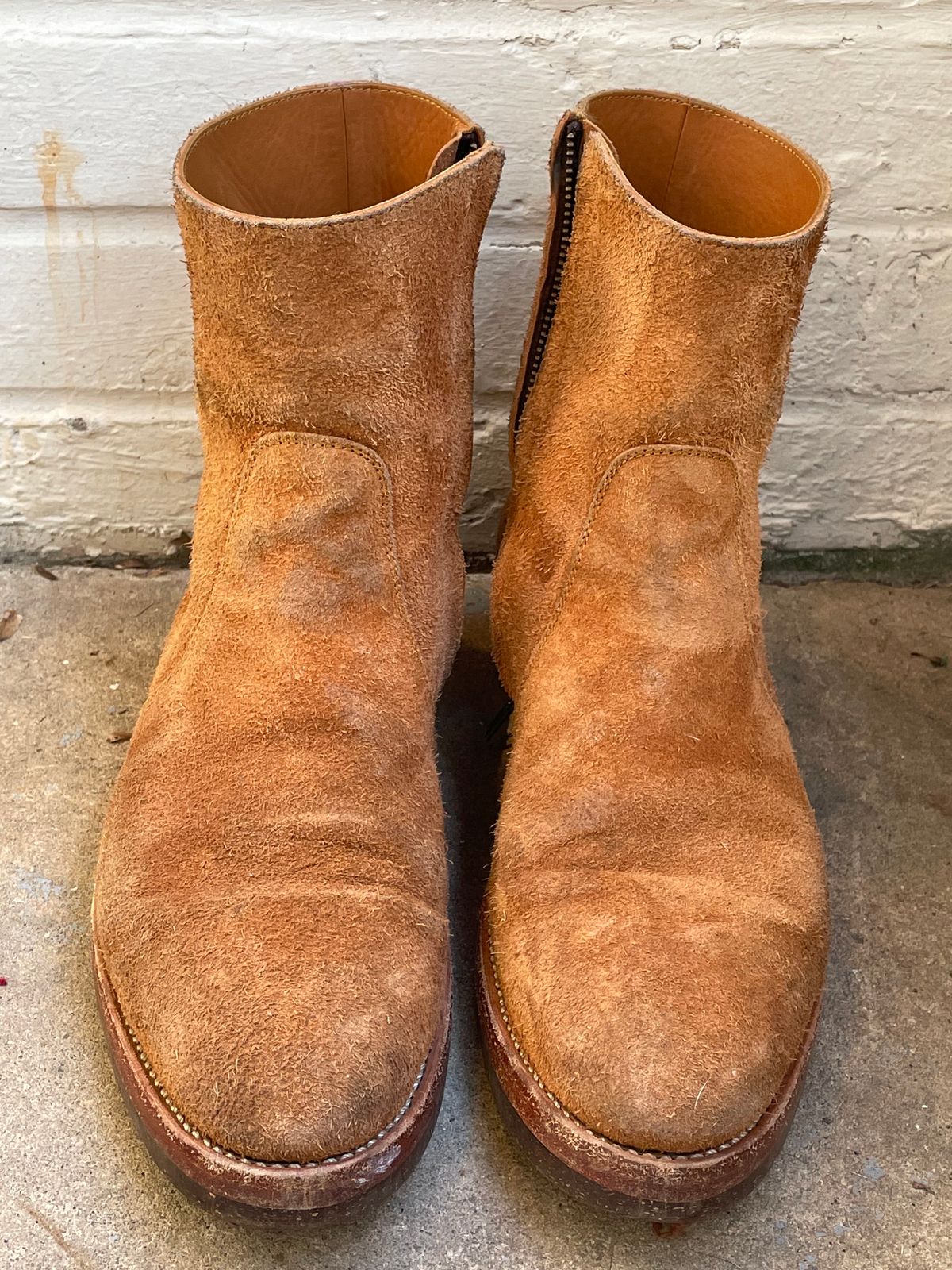 Photo by heathenist on January 4, 2024 of the Briselblack The Stride Side Zip Boots in Badalassi Carlo Cognac Minerva.