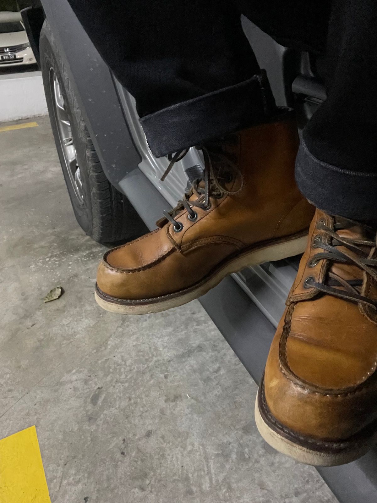 Photo by TY on September 11, 2023 of the Red Wing 6-Inch Classic Moc in S.B. Foot Oro-Iginal.