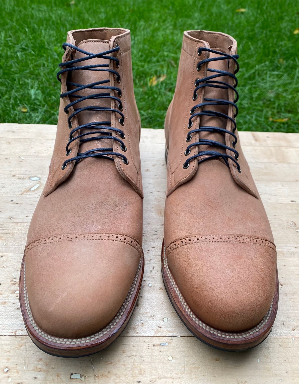 Photo by AgEcho on October 1, 2023 of the Viberg Service Boot BCT in Horween Natural Crust Double Cordovan.