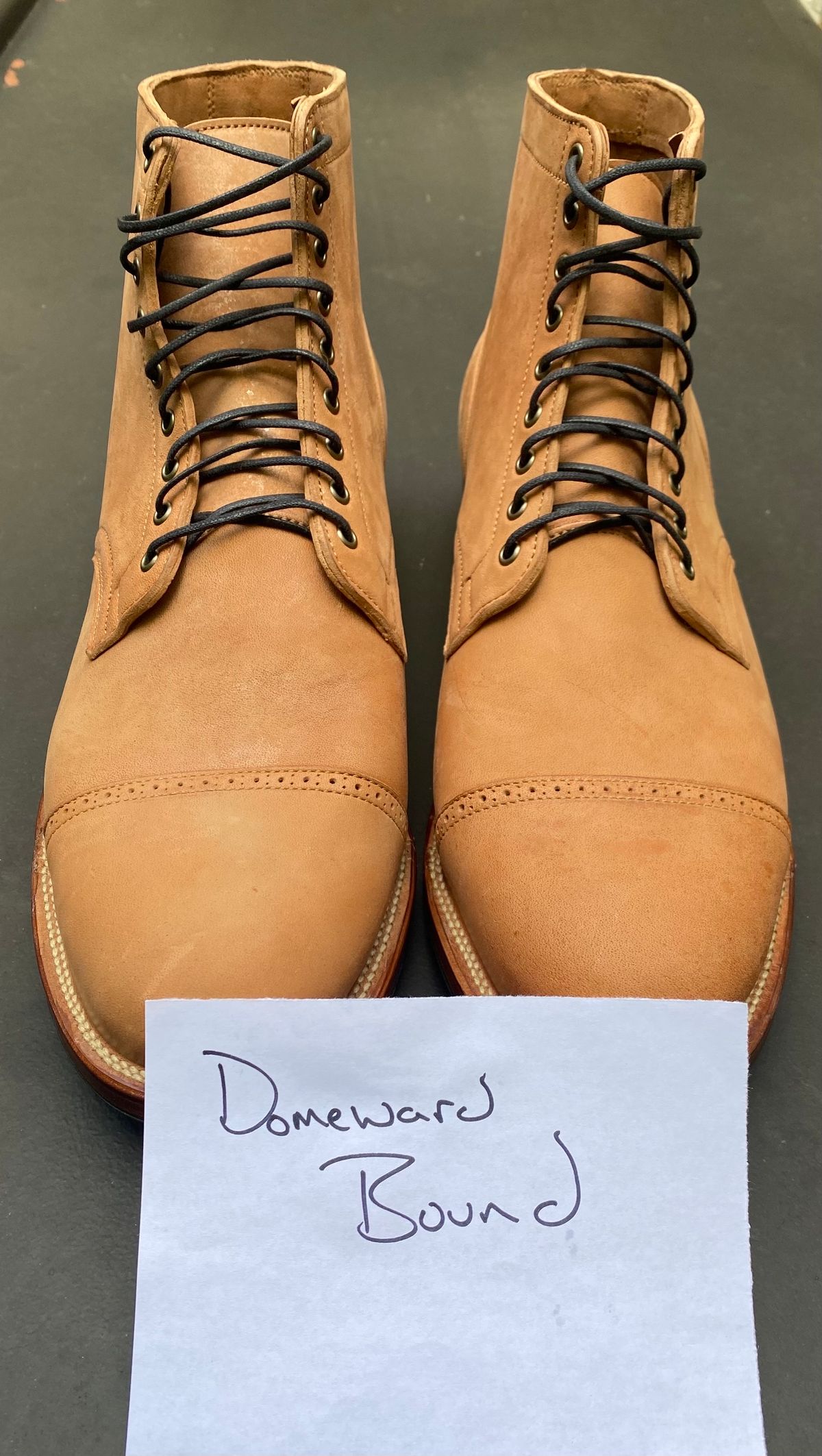 Photo by AgEcho on October 1, 2023 of the Viberg Service Boot BCT in Horween Natural Crust Double Cordovan.