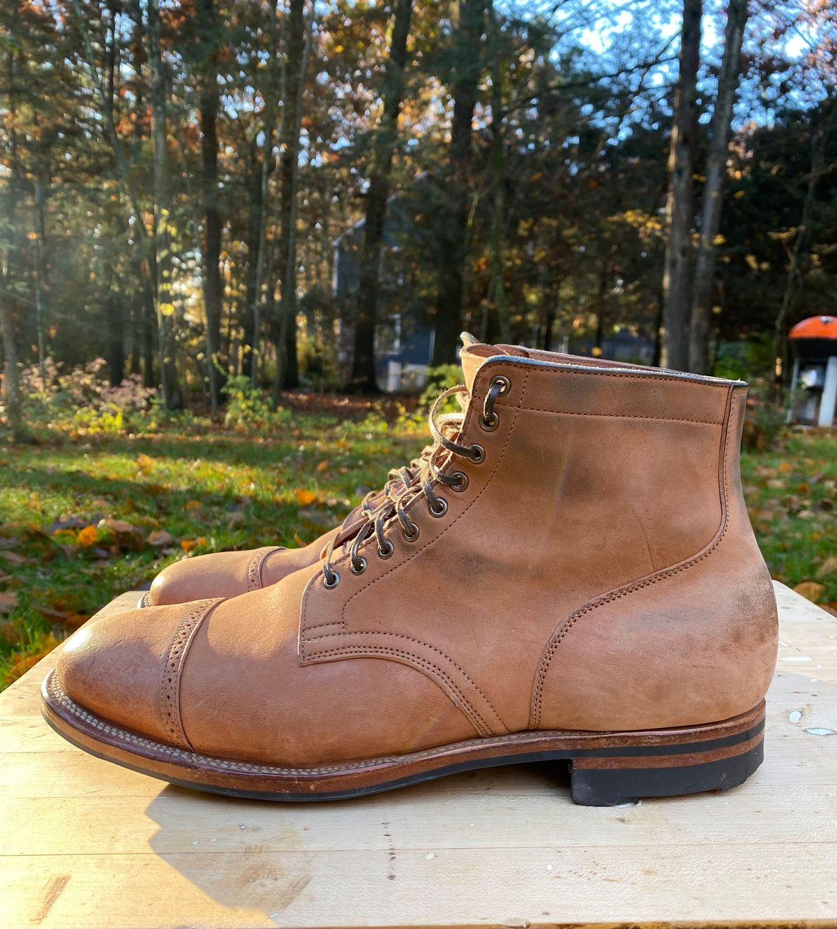 Photo by AgEcho on November 1, 2023 of the Viberg Service Boot BCT in Horween Natural Crust Double Cordovan.