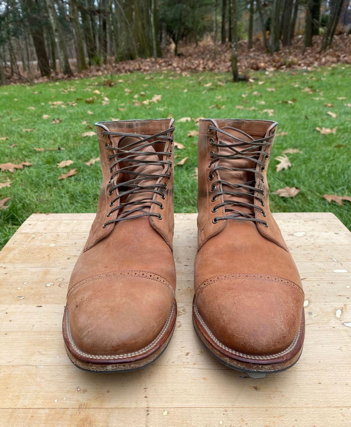 Photo by AgEcho on December 2, 2023 of the Viberg Service Boot BCT in Horween Natural Crust Double Cordovan.