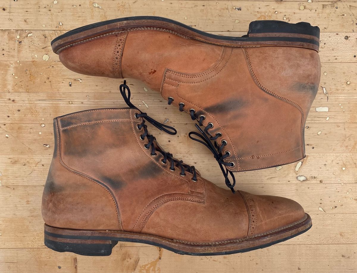 Photo by AgEcho on February 1, 2024 of the Viberg Service Boot BCT in Horween Natural Crust Double Cordovan.