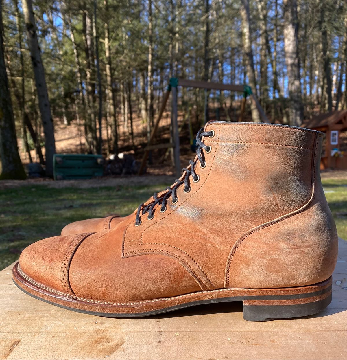 Photo by AgEcho on March 1, 2024 of the Viberg Service Boot BCT in Horween Natural Crust Double Cordovan.