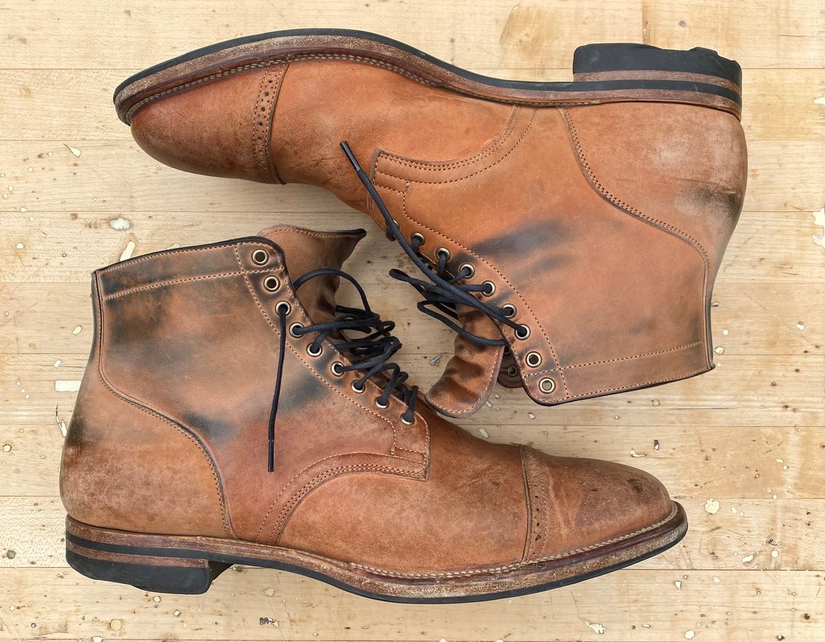 Photo by AgEcho on April 2, 2024 of the Viberg Service Boot BCT in Horween Natural Crust Double Cordovan.