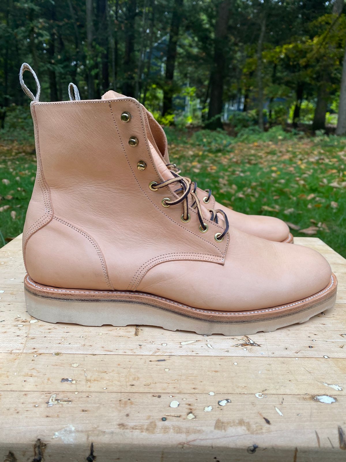 Photo by AgEcho on October 1, 2024 of the Unmarked DB Hunter in Oiled Natural Veg Tan.