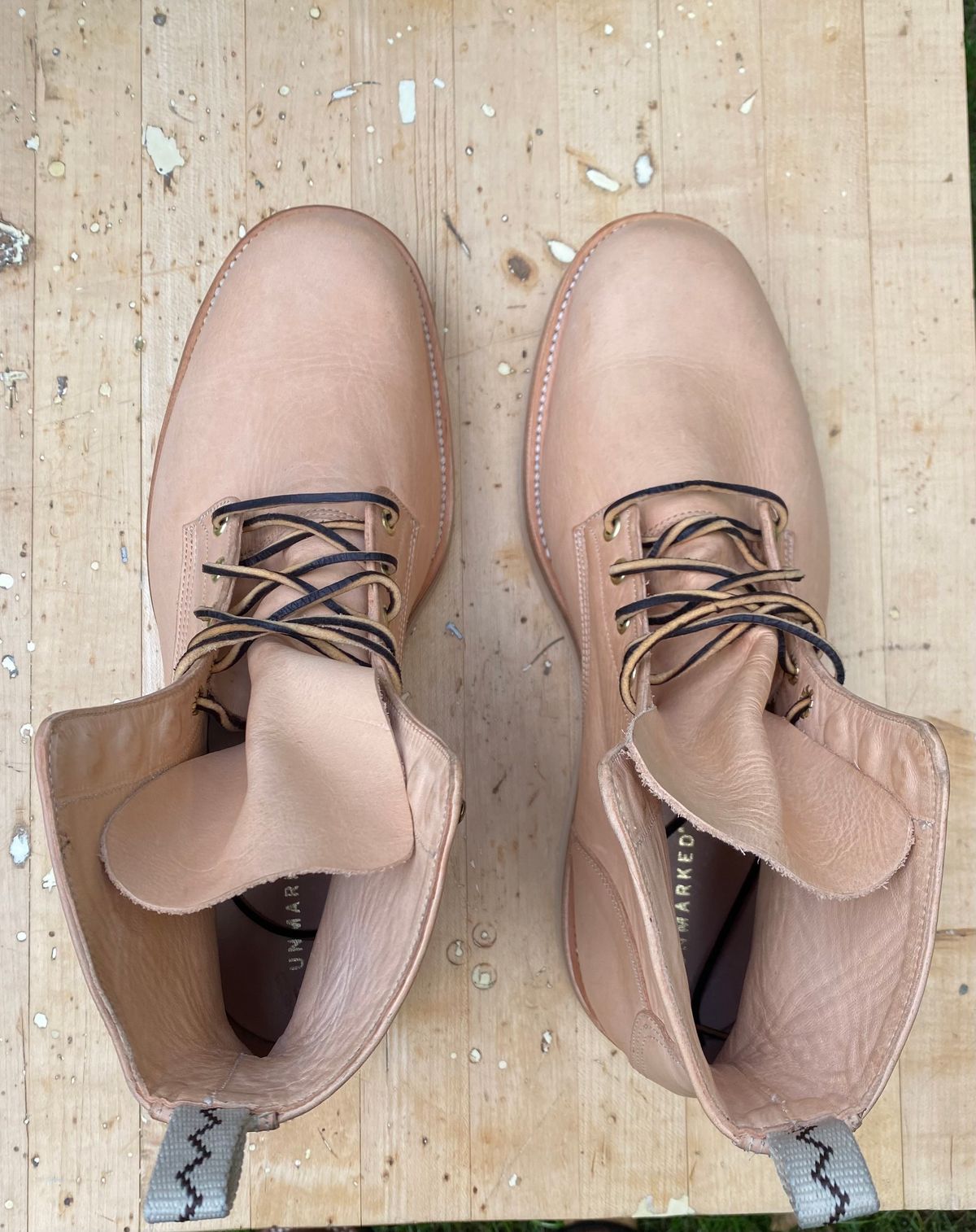 Photo by AgEcho on October 1, 2024 of the Unmarked DB Hunter in Oiled Natural Veg Tan.