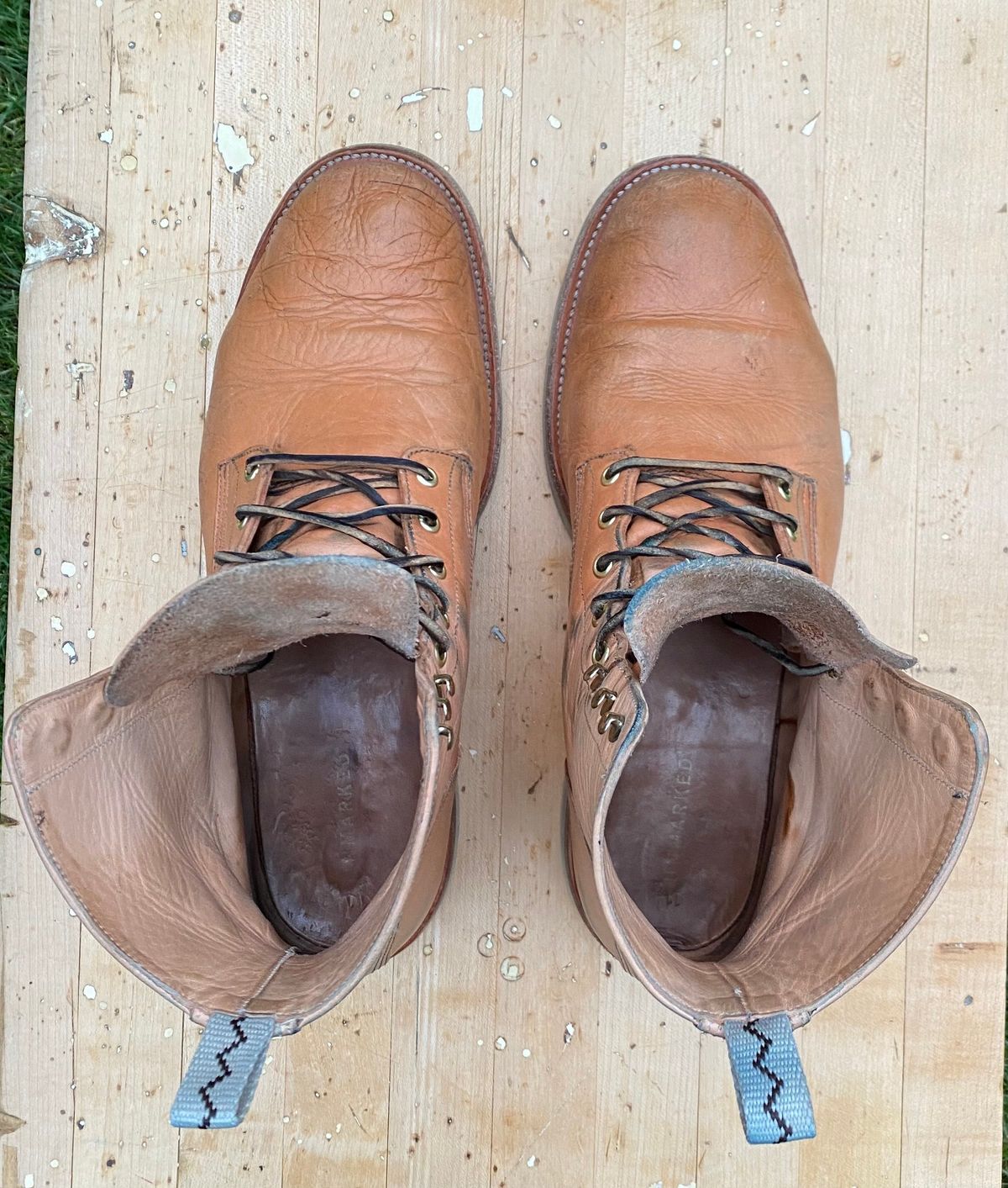 Photo by AgEcho on December 2, 2024 of the Unmarked DB Hunter in Oiled Natural Veg Tan.