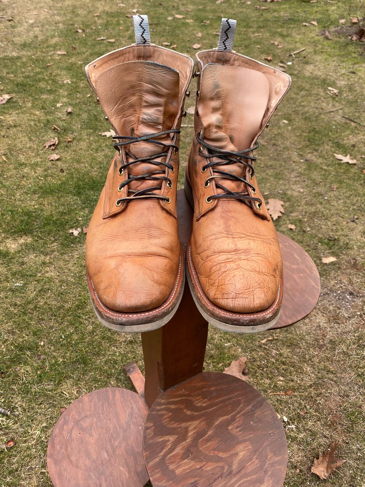 Photo by AgEcho on January 5, 2025 of the Unmarked DB Hunter in Oiled Natural Veg Tan.