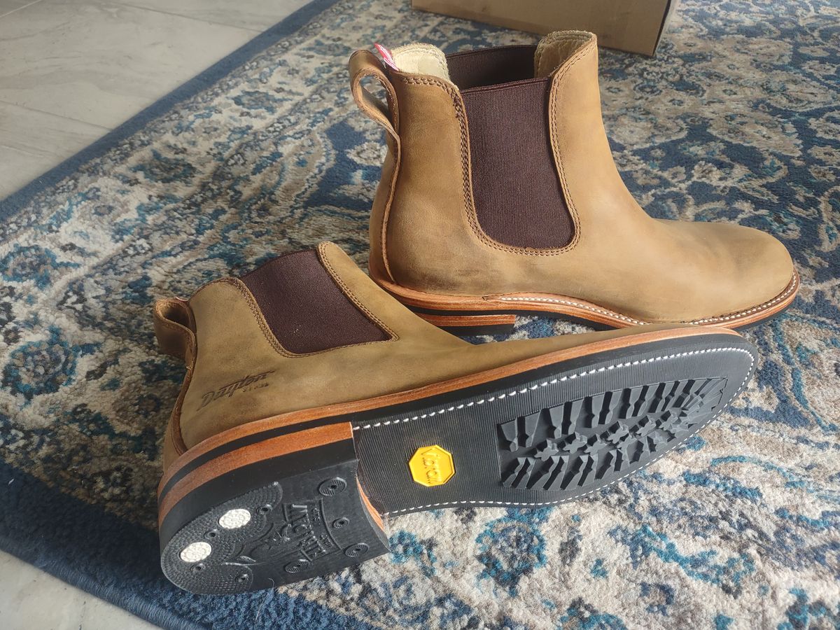Photo by grwulff on May 3, 2024 of the Dayton Boots Wholecut Chelsea in Brown Nubuck.