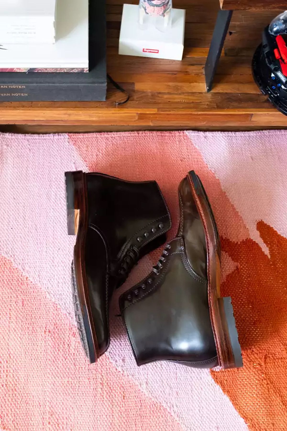 Photo by yallgotbibergs on October 2, 2022 of the Alden Tanker Boot in Horween Cigar Shell Cordovan.