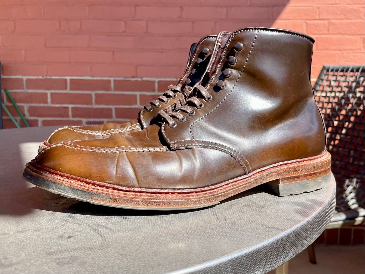 Photo by yallgotbibergs on March 5, 2023 of the Alden Tanker Boot in Horween Cigar Shell Cordovan.