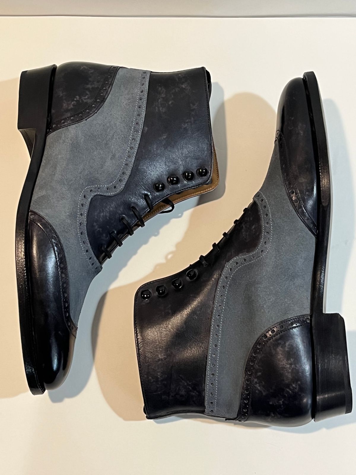 Photo by njpluta on October 1, 2023 of the J.FitzPatrick Pinehurst in Unknown Leather.