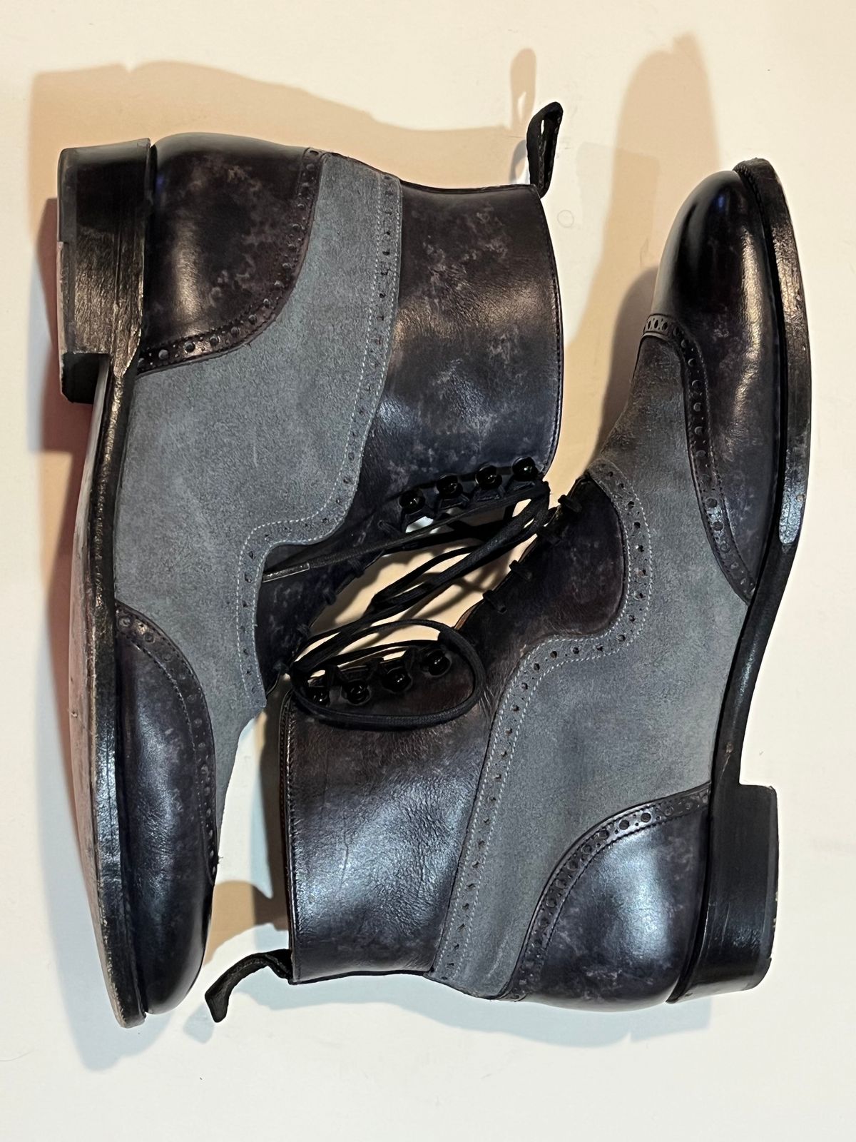 Photo by njpluta on January 1, 2024 of the J.FitzPatrick Pinehurst in Unknown Leather.