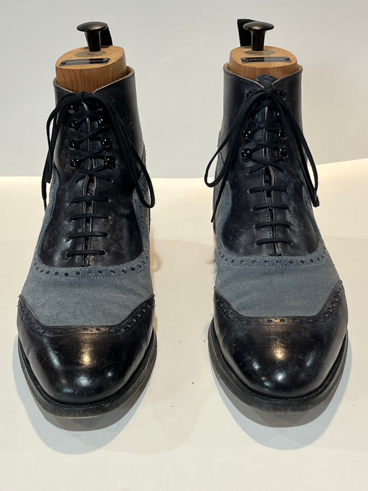 Photo by njpluta on March 3, 2024 of the J.FitzPatrick Pinehurst in Unknown Leather.