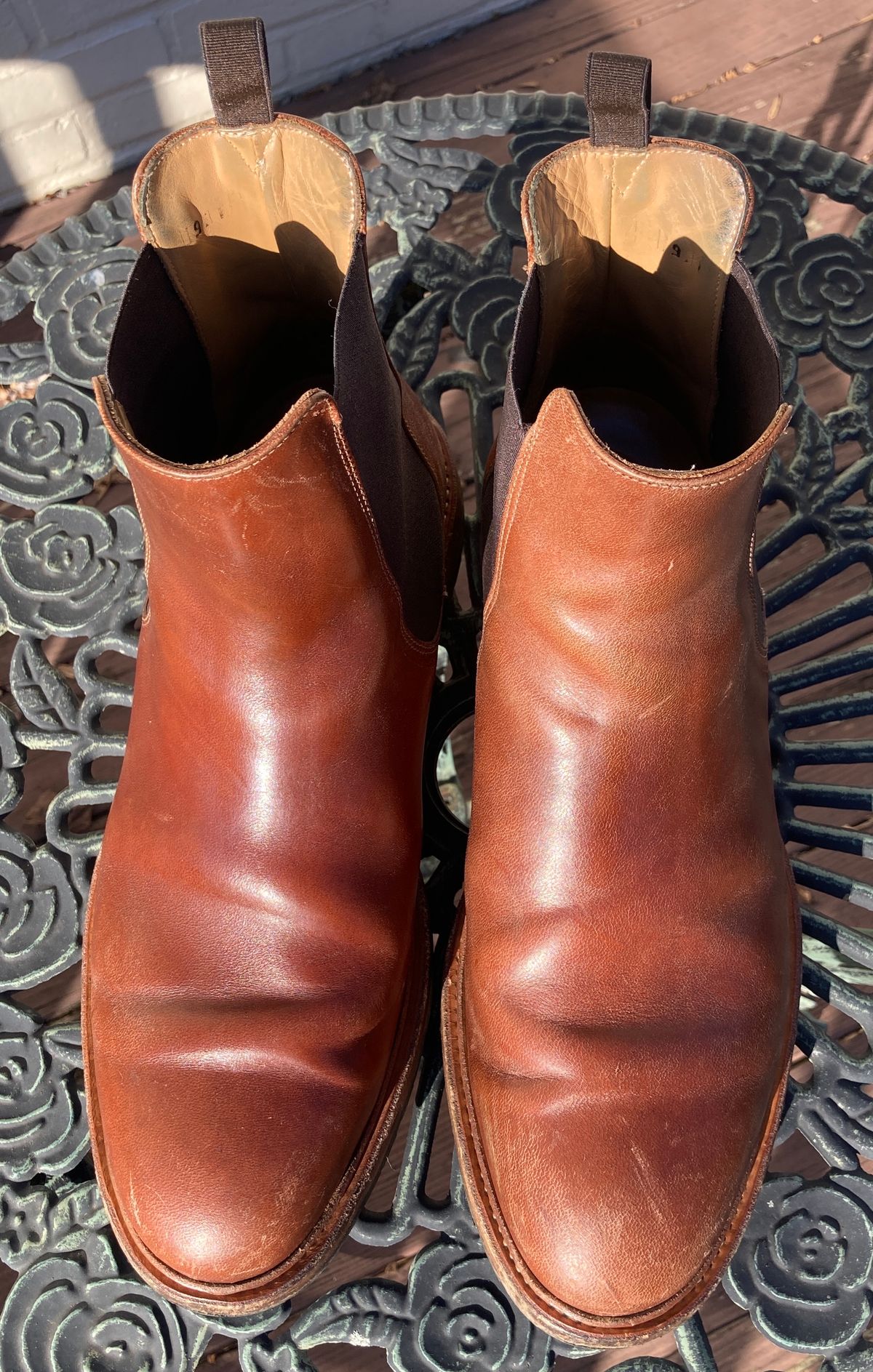 Photo by BearsBeetsBG on January 5, 2024 of the Rider Boot Co. Fritz in Maryam Toscanello Horsebutt.