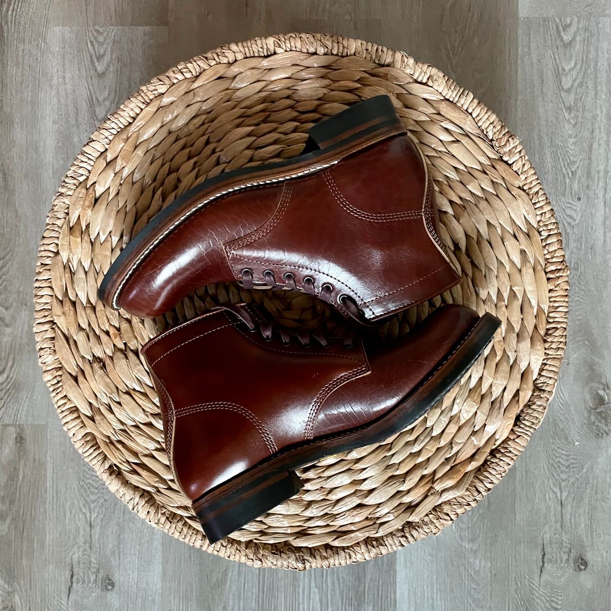 Photo by paoaboot on July 25, 2023 of the John Lofgren Ludlow Boots in Shinki Timber Oiled Horsebutt.