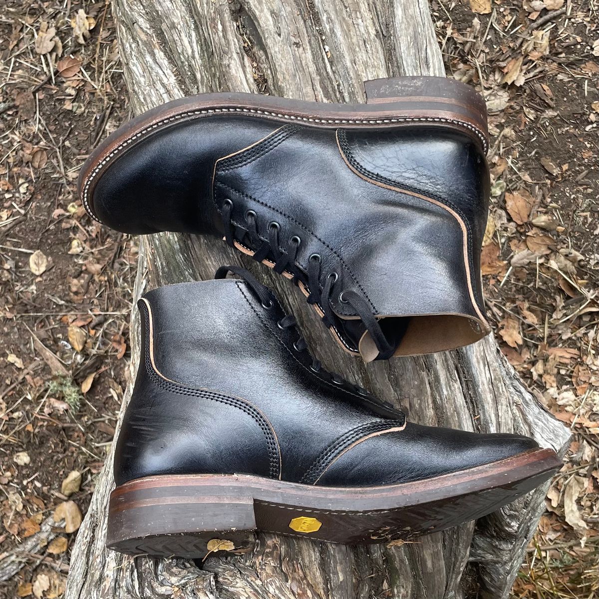 Photo by paoaboot on November 4, 2023 of the John Lofgren M-43 Service Shoes in Shinki Black Teacore Horsebutt.