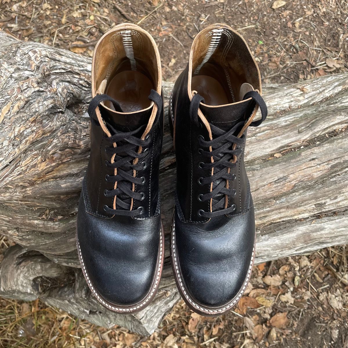 Photo by paoaboot on November 4, 2023 of the John Lofgren M-43 Service Shoes in Shinki Black Teacore Horsebutt.