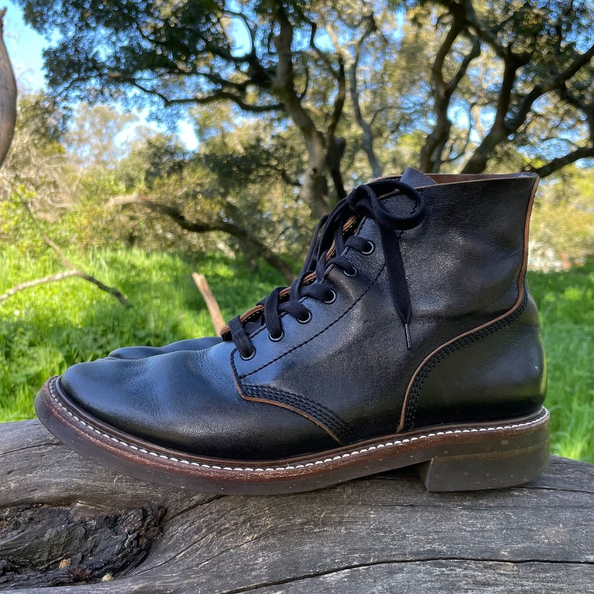 Photo by paoaboot on April 2, 2024 of the John Lofgren M-43 Service Shoes in Shinki Black Teacore Horsebutt.
