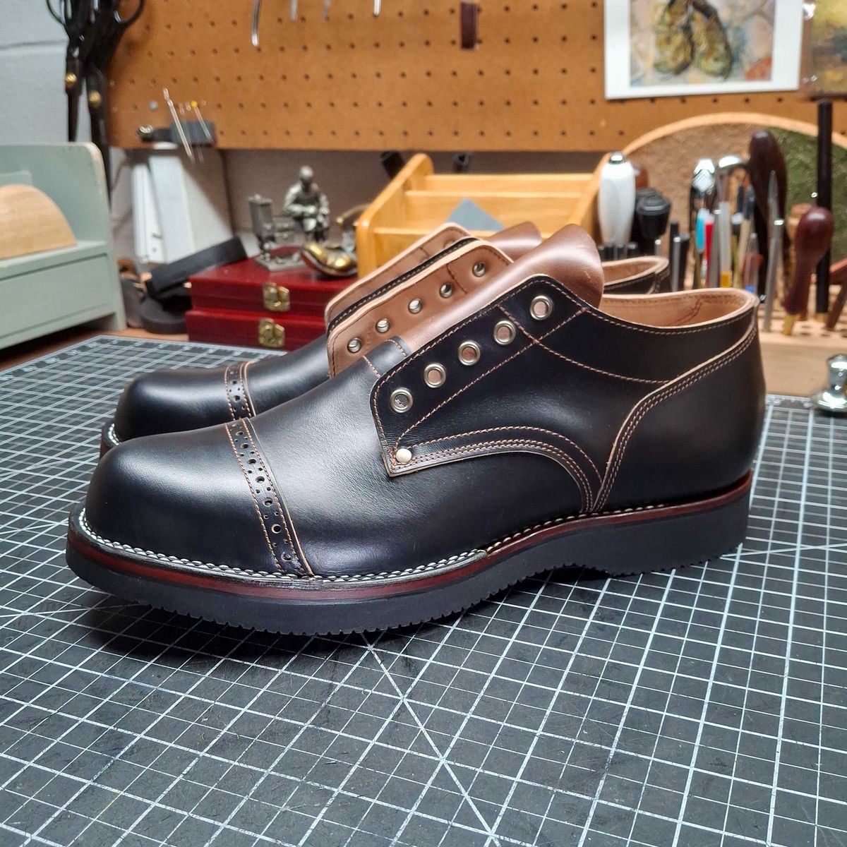 Photo by austinrylees on August 12, 2025 of the New River Boot Quade in Horween Horse Front Strips.