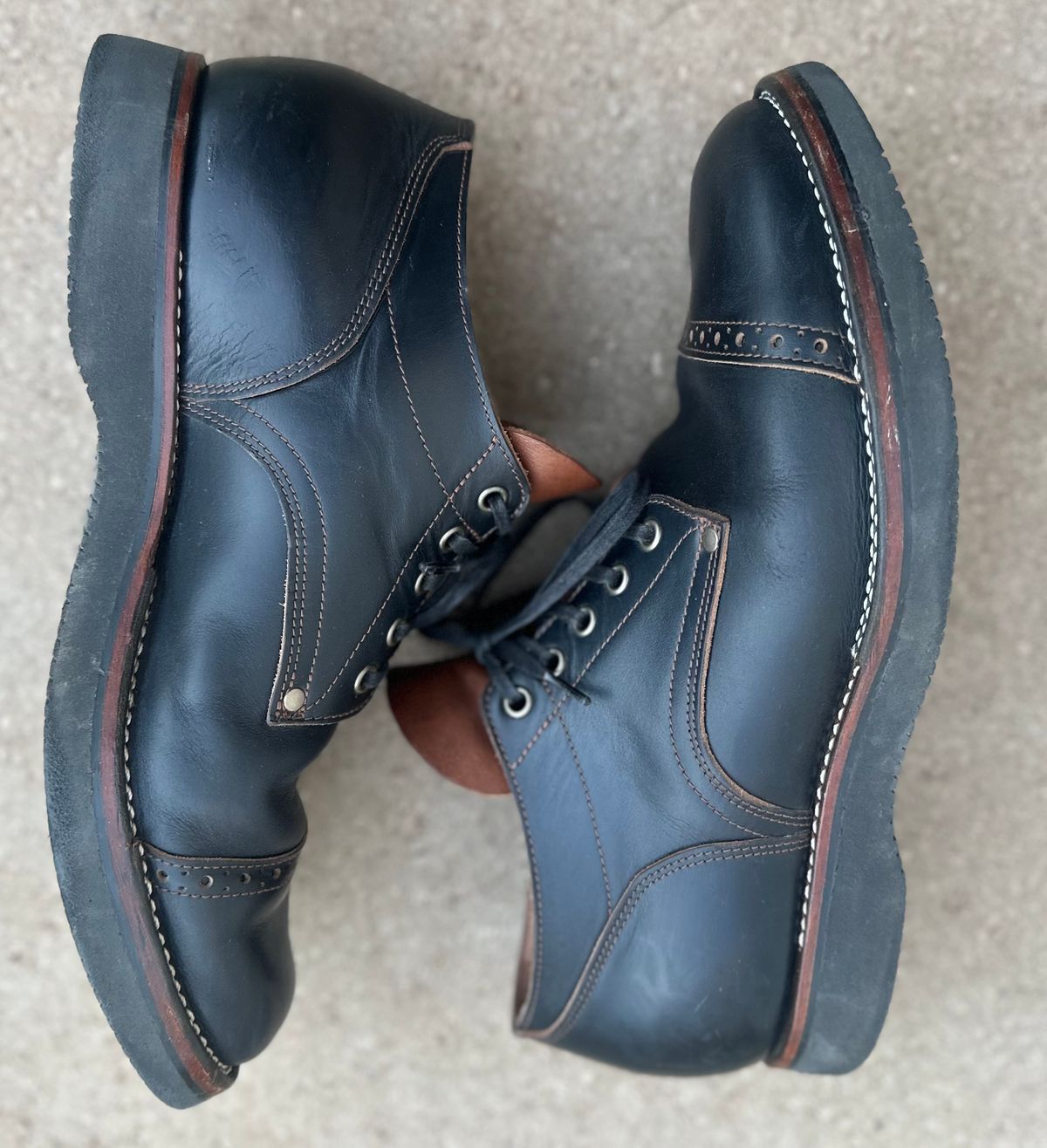 Photo by austinrylees on December 2, 2025 of the New River Boot Quade in Horween Horse Front Strips.