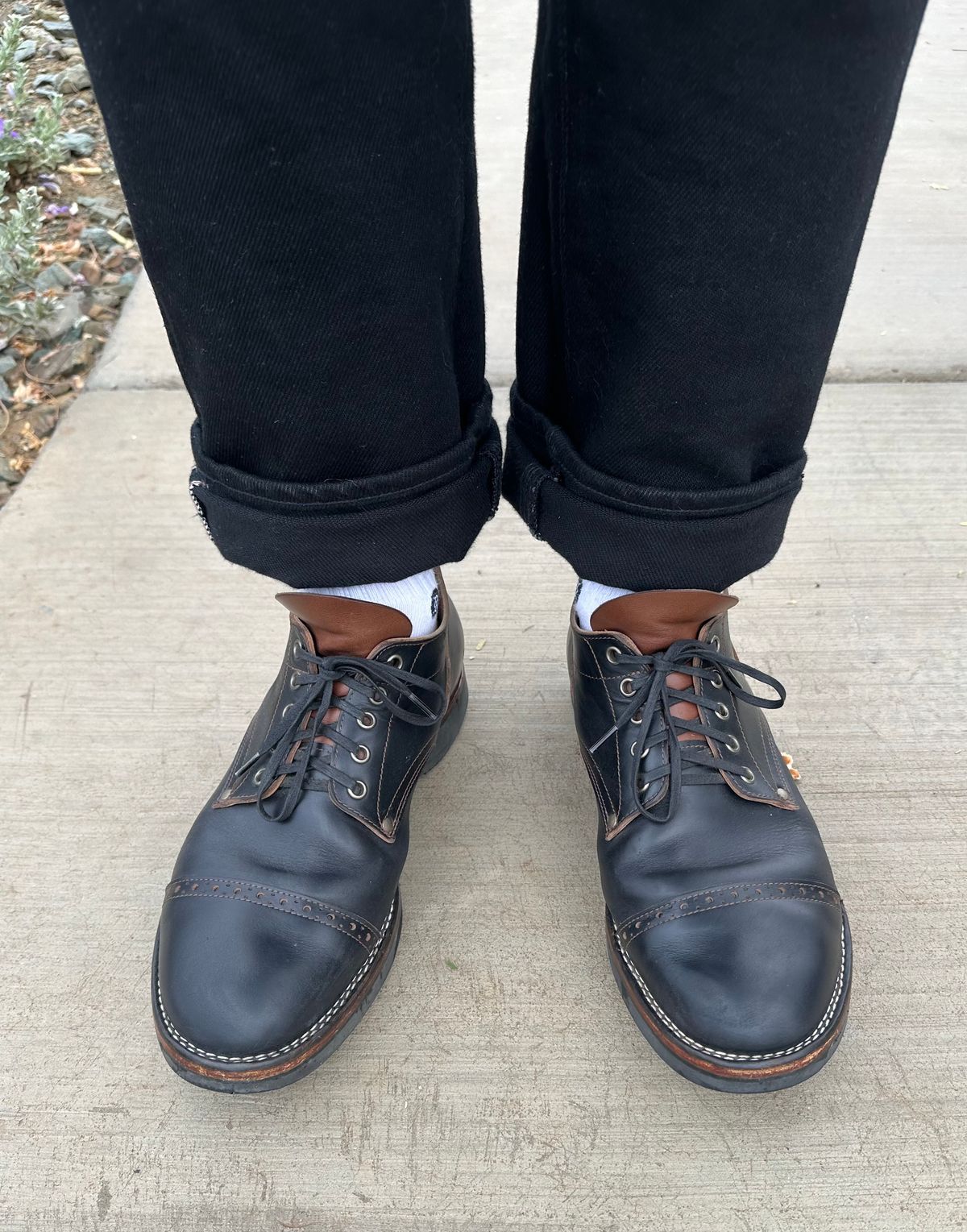 Photo by austinrylees on January 1, 2026 of the New River Boot Quade in Horween Horse Front Strips.
