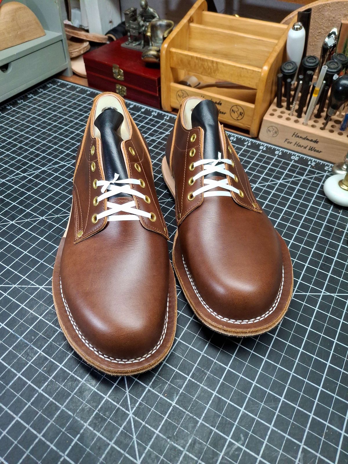 Photo by austinrylees on May 1, 2025 of the New River Boot Quade in Horween Toasted Coconut Latigo.