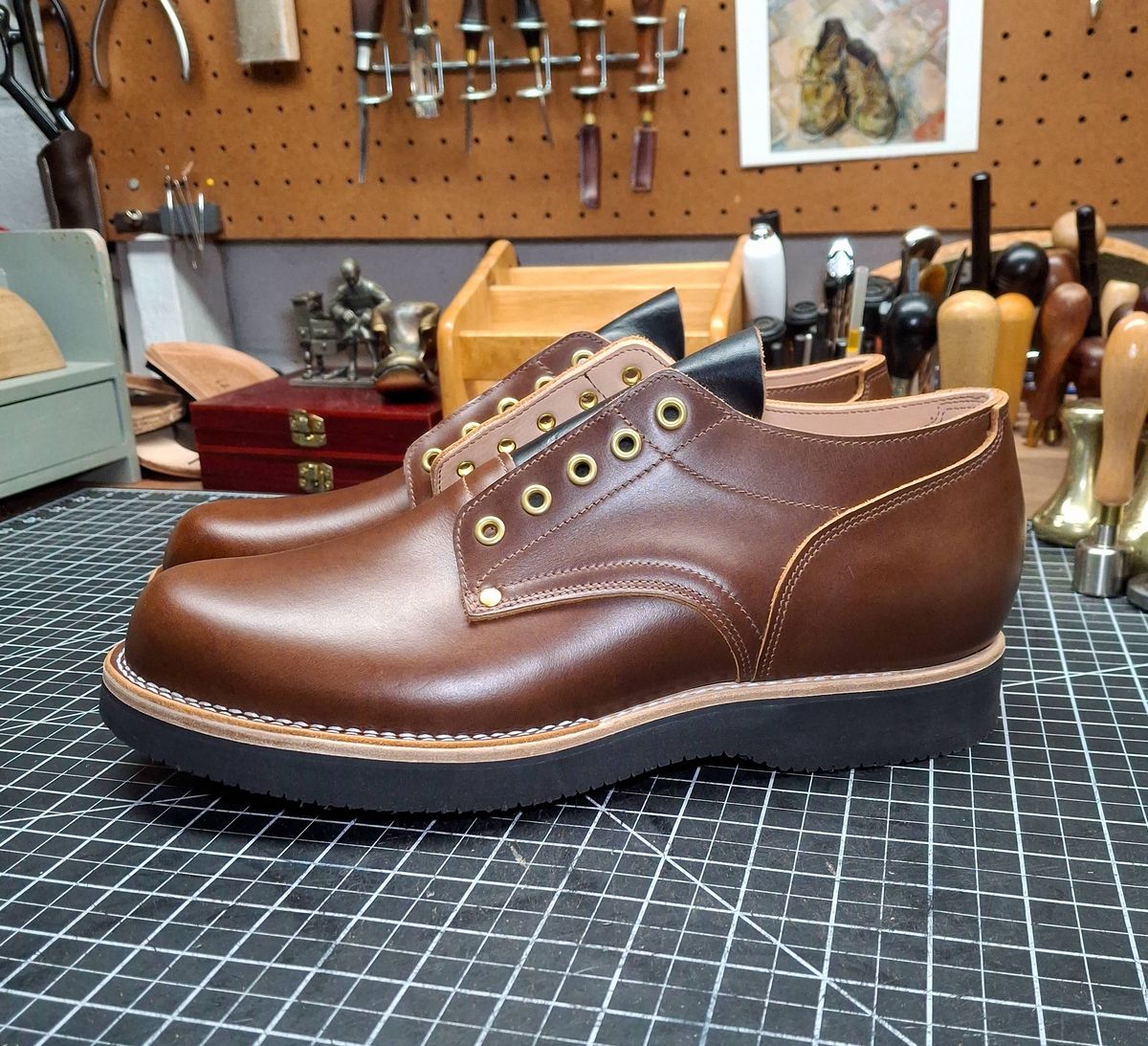 Photo by austinrylees on May 2, 2025 of the New River Boot Quade in Horween Toasted Coconut Latigo.