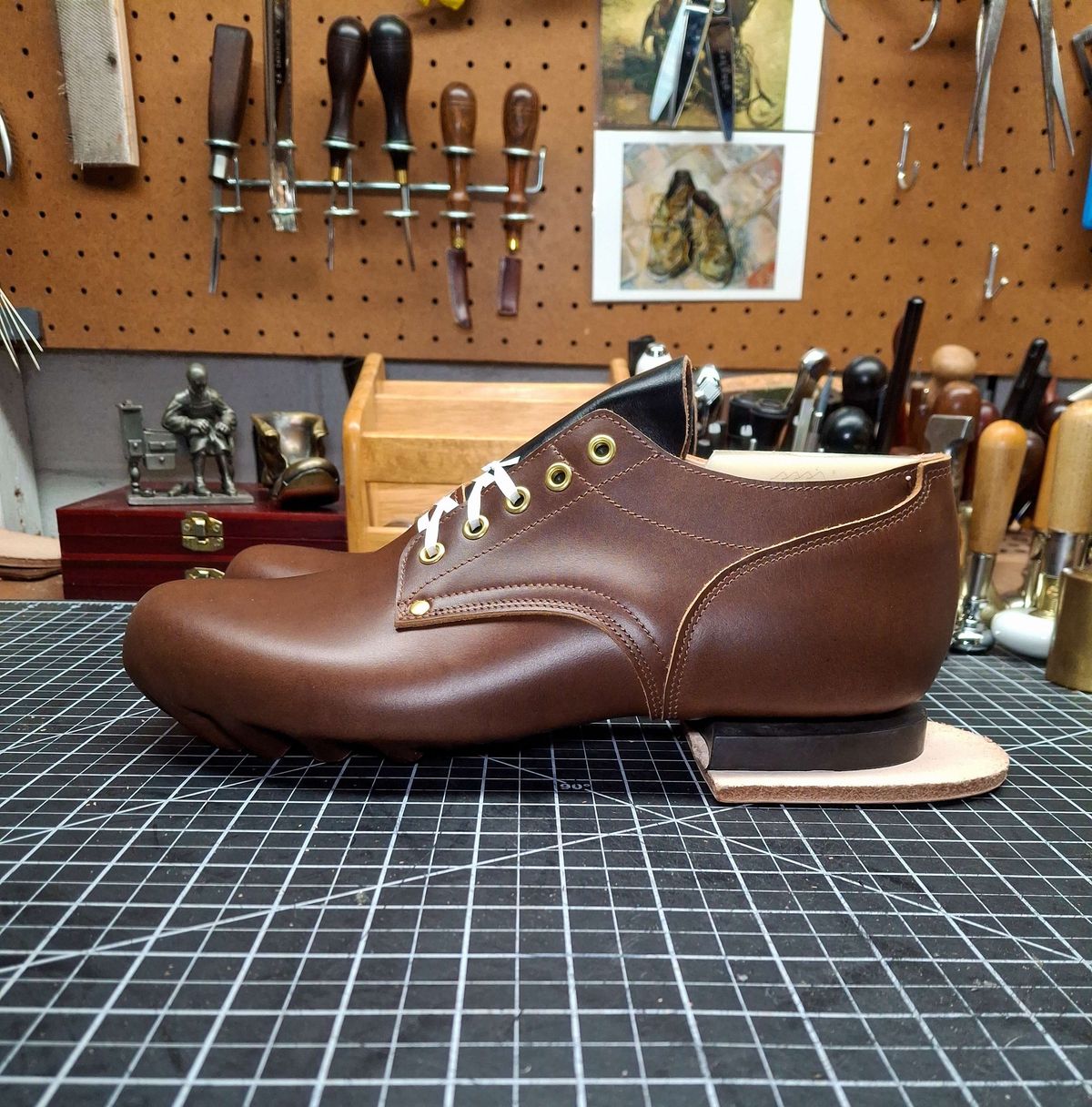 Photo by austinrylees on April 23, 2025 of the New River Boot Quade in Horween Toasted Coconut Latigo.