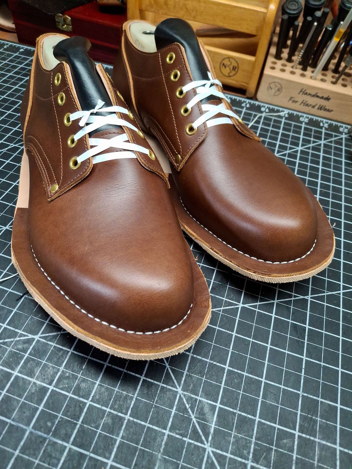 Photo by austinrylees on April 30, 2025 of the New River Boot Quade in Horween Toasted Coconut Latigo.