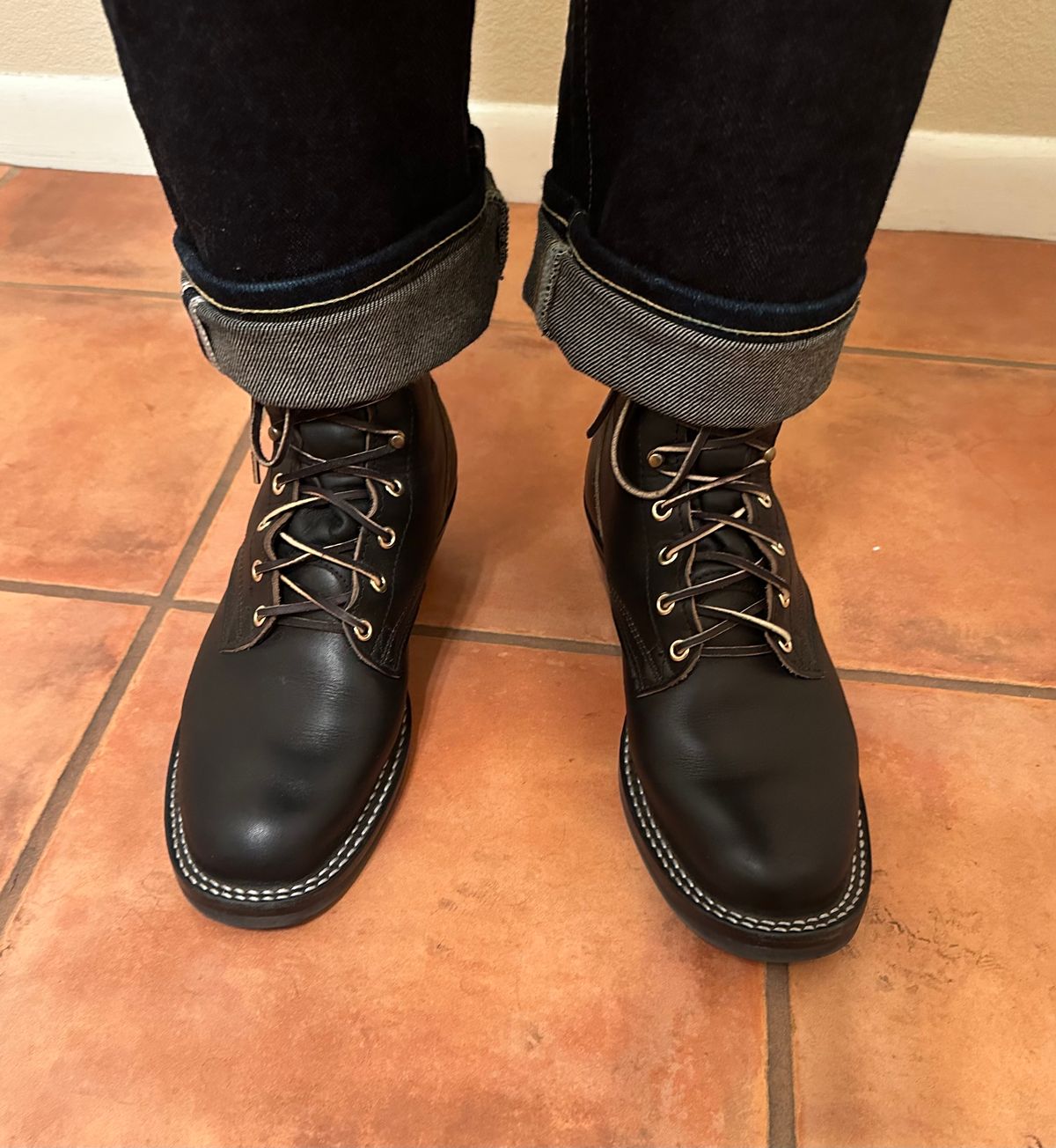 Photo by austinrylees on January 28, 2025 of the Nicks Packer in Horween Black Chromexcel.