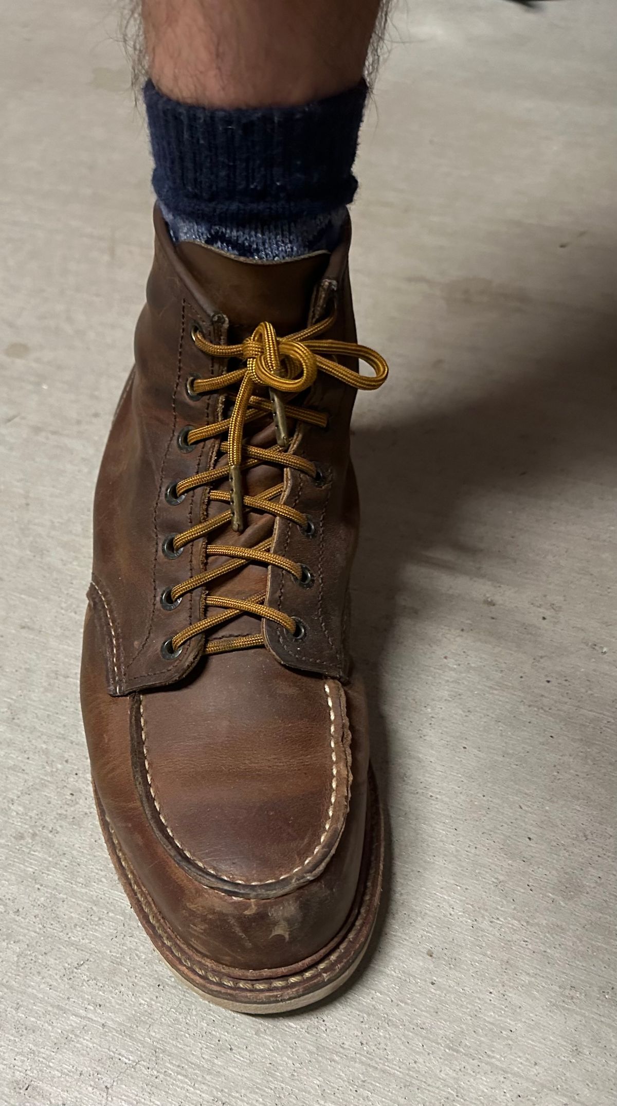 Photo by austinrylees on November 1, 2024 of the Red Wing 6-Inch Classic Moc in S.B. Foot Copper Rough and Tough.