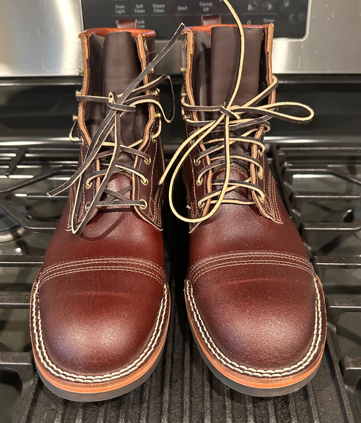 Photo by austinrylees on October 2, 2024 of the Nicks Parkhurst V2 in Horween Tan Waxed Flesh.