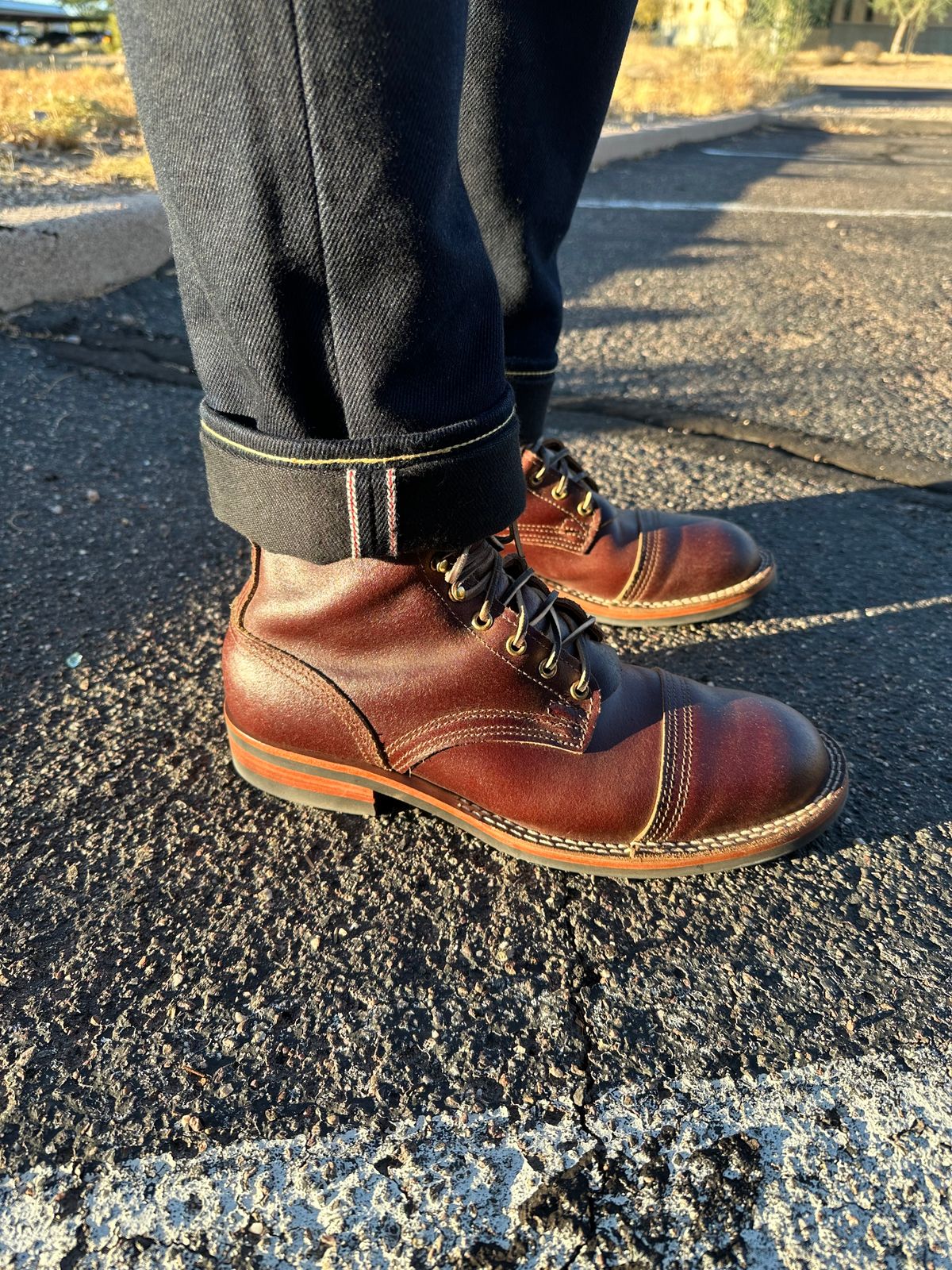 Photo by austinrylees on October 23, 2024 of the Nicks Parkhurst V2 in Horween Tan Waxed Flesh.