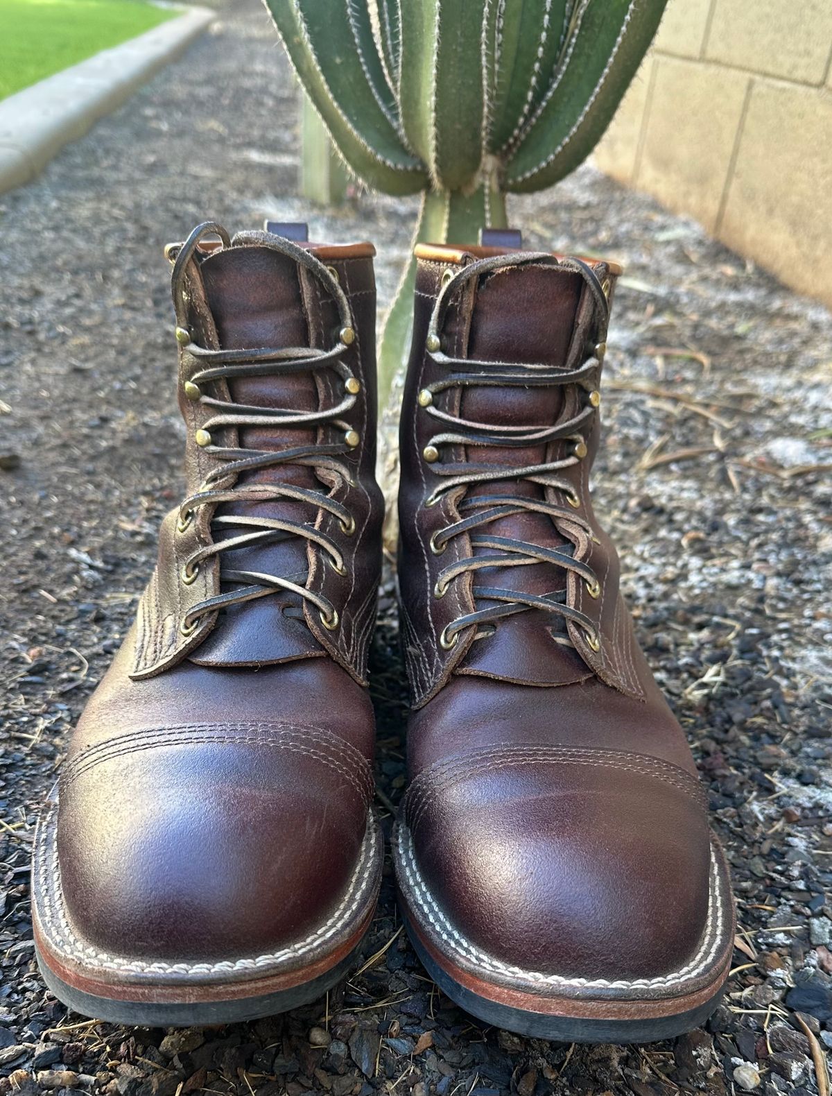 Photo by austinrylees on December 1, 2024 of the Nicks Parkhurst V2 in Horween Tan Waxed Flesh.