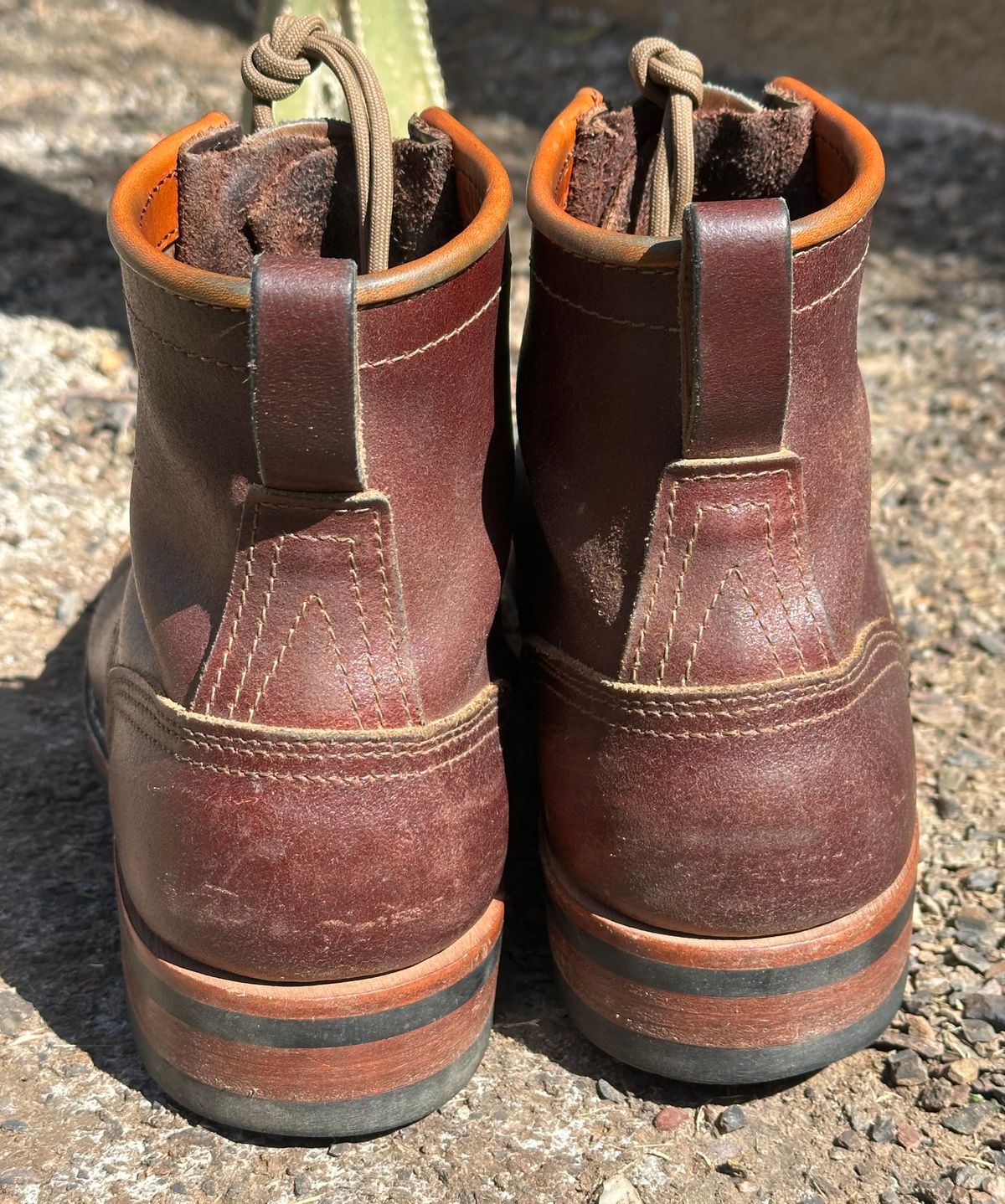 Photo by austinrylees on March 2, 2025 of the Nicks Parkhurst V2 in Horween Tan Waxed Flesh.