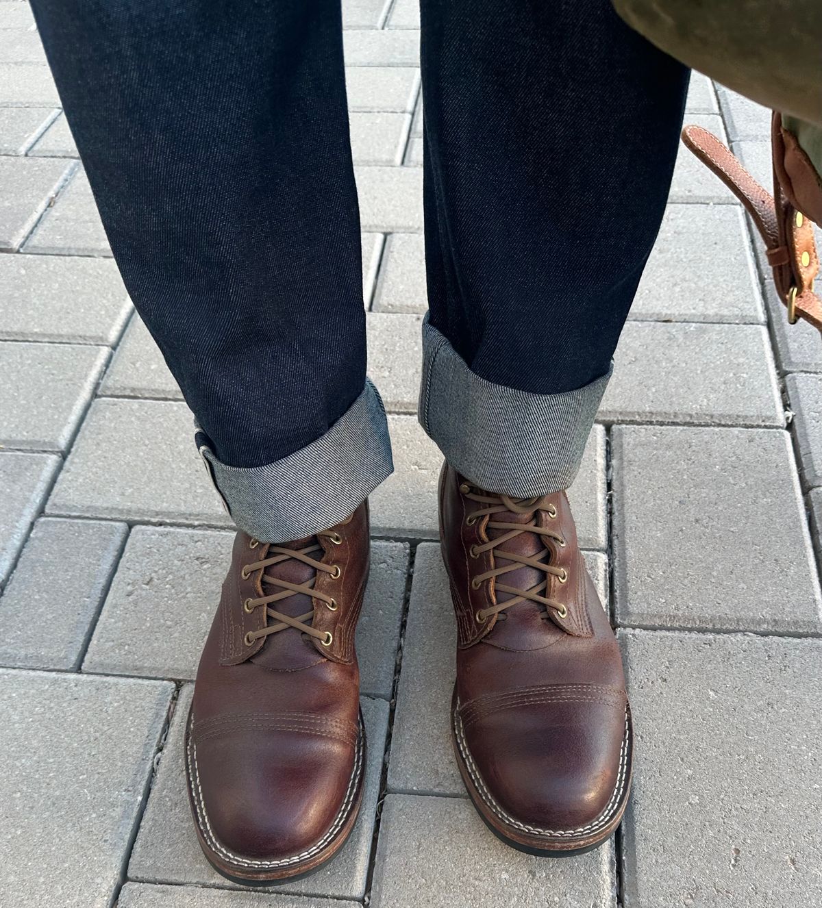 Photo by austinrylees on September 8, 2025 of the Nicks Parkhurst V2 in Horween Tan Waxed Flesh.