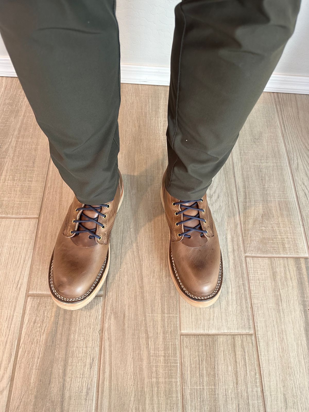 Photo by austinrylees on December 31, 2023 of the Nicks Free Range in Horween Natural Chromexcel.