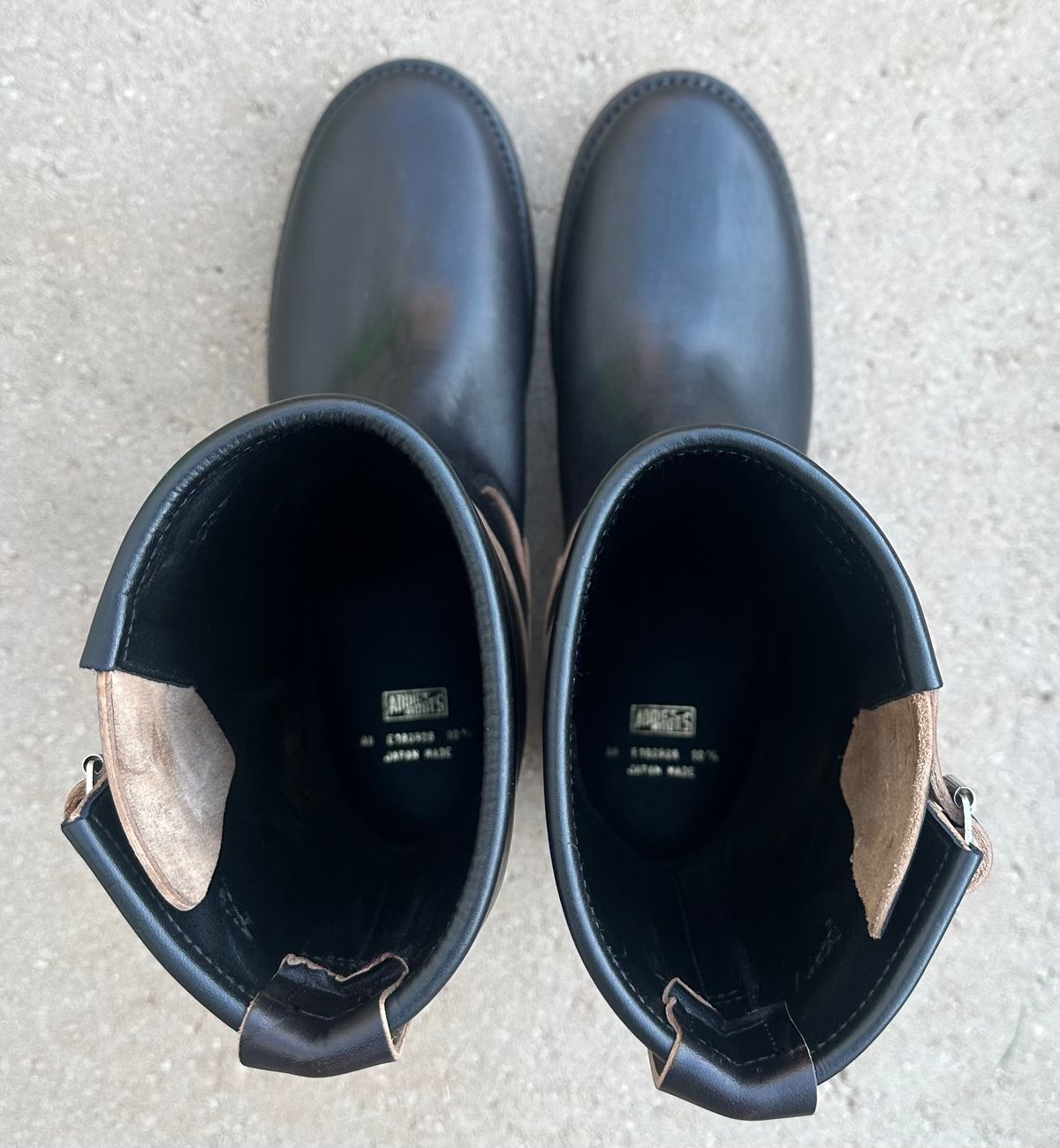 Photo by austinrylees on September 30, 2025 of the Addict Boots AB-01 Engineer Boots in Maryam Black Teacore Horsebutt.