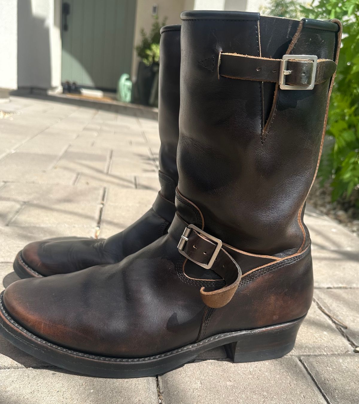 Photo by austinrylees on April 4, 2026 of the Addict Boots AB-01 Engineer Boots in Maryam Black Teacore Horsebutt.